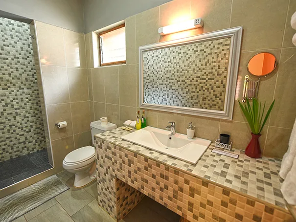 Image of a room at the Boma Entebbe Hotel in Uganda
