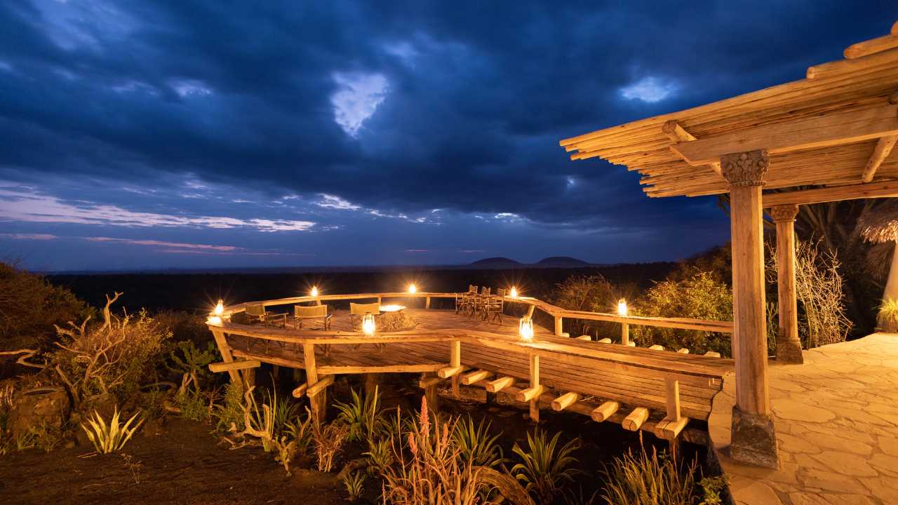Experience wild African safaris in Kenya at Donya Lodge.