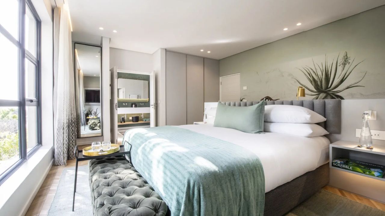 Side view of modern luxury double bedroom at Camissa House