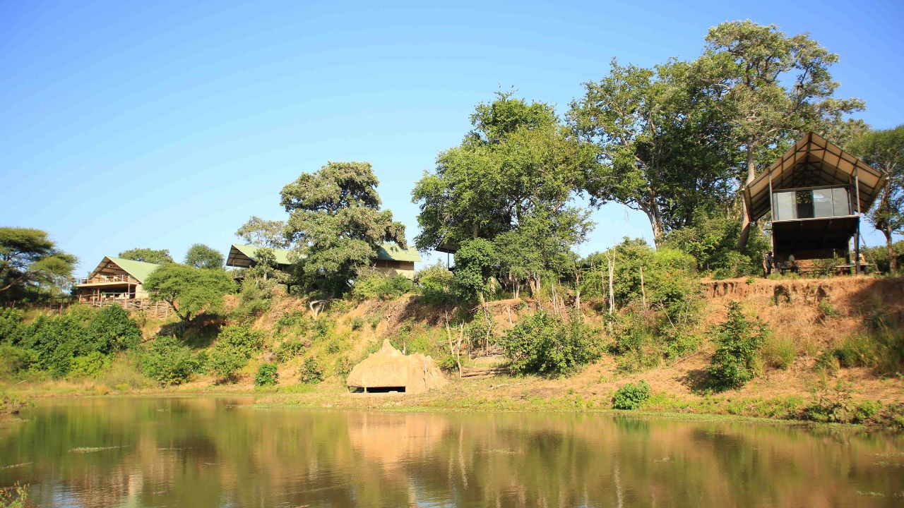 Wildlife hide at Kavinga Camp across watering hole in Mana Pools