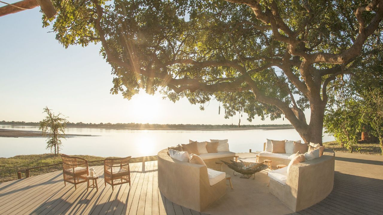 General boma area deck overlooking the river