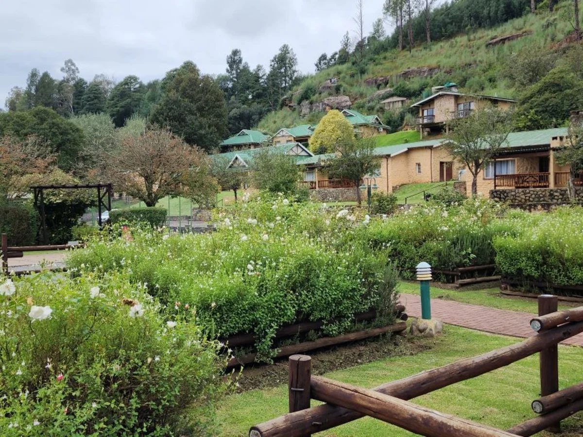 Chalets and landscaped gardens at Gooderson Drakensberg Gardens Resort.