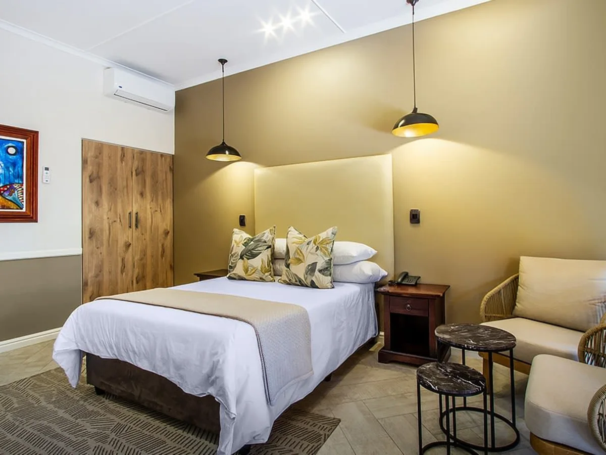 Modern double room at Protea Hotel Riempie Estate Oudtshoorn.