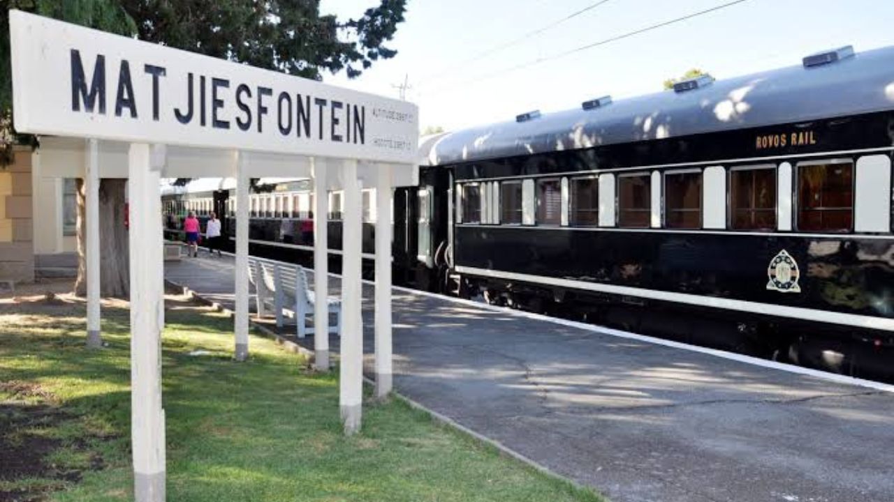 Rovos Rail stopped at historic Matjiesfontein railway station in the Karoo